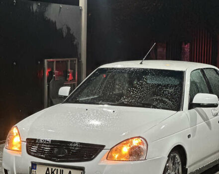 Белый ВАЗ 2172 Priora, объемом двигателя 1.6 л и пробегом 167 тыс. км за 5000 $, фото 4 на Automoto.ua