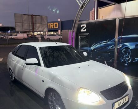 ВАЗ 2172 Priora 2012 в Одессе на Automoto.ua Белый ВАЗ 2172 Priora, объемом двигателя 1.6 л и пробегом 170 тыс. км за 3700 $, фото 1 на Automoto.ua