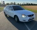 Белый ВАЗ 2172 Priora, объемом двигателя 1.6 л и пробегом 105 тыс. км за 3700 $, фото 1 на Automoto.ua