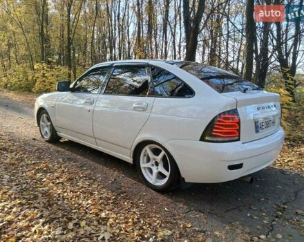 Белый ВАЗ 2172 Priora, объемом двигателя 1.6 л и пробегом 150 тыс. км за 5500 $, фото 8 на Automoto.ua