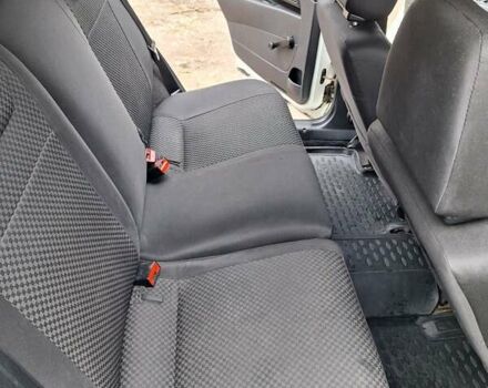 Білий ВАЗ 2172 Priora, об'ємом двигуна 1.6 л та пробігом 199 тис. км за 3700 $, фото 14 на Automoto.ua