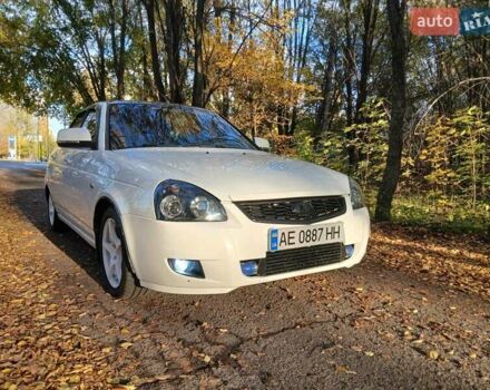 Белый ВАЗ 2172 Priora, объемом двигателя 1.6 л и пробегом 150 тыс. км за 5500 $, фото 12 на Automoto.ua