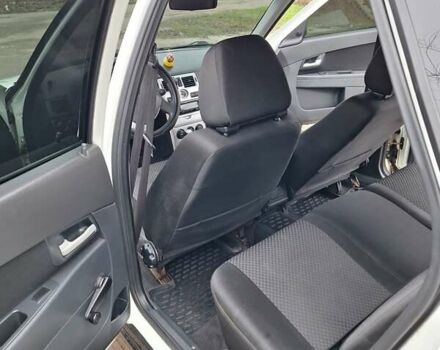 Білий ВАЗ 2172 Priora, об'ємом двигуна 1.6 л та пробігом 199 тис. км за 3700 $, фото 16 на Automoto.ua