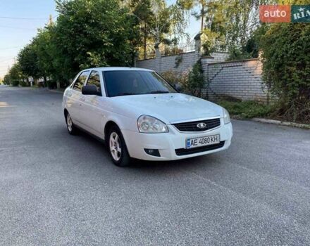 Белый ВАЗ 2172 Priora, объемом двигателя 1.6 л и пробегом 250 тыс. км за 3300 $, фото 2 на Automoto.ua