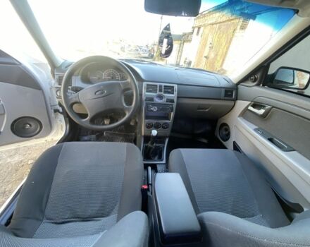 Білий ВАЗ 2172 Priora, об'ємом двигуна 1.6 л та пробігом 183 тис. км за 6200 $, фото 14 на Automoto.ua