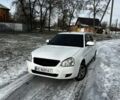 Белый ВАЗ 2172 Priora, объемом двигателя 1.6 л и пробегом 188 тыс. км за 3500 $, фото 1 на Automoto.ua