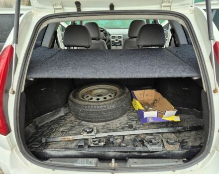 Белый ВАЗ 2172 Priora, объемом двигателя 0 л и пробегом 132 тыс. км за 3200 $, фото 8 на Automoto.ua