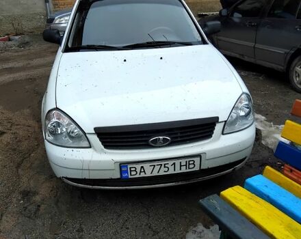 Белый ВАЗ 2172 Priora, объемом двигателя 1.6 л и пробегом 162 тыс. км за 2300 $, фото 1 на Automoto.ua