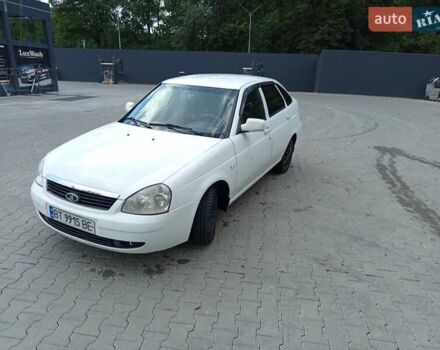 Білий ВАЗ 2172 Priora, об'ємом двигуна 1.6 л та пробігом 279 тис. км за 2050 $, фото 1 на Automoto.ua