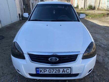Белый ВАЗ 2172 Priora, объемом двигателя 1.6 л и пробегом 183 тыс. км за 6200 $, фото 1 на Automoto.ua