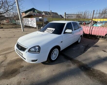 Белый ВАЗ 2172 Priora, объемом двигателя 1.6 л и пробегом 257 тыс. км за 2850 $, фото 1 на Automoto.ua