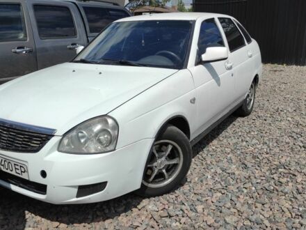 ВАЗ 2172 Priora 2011 в Одессе на Automoto.ua Белый ВАЗ 2172 Priora, объемом двигателя 1.6 л и пробегом 200 тыс. км за 1550 $, фото 1 на Automoto.ua