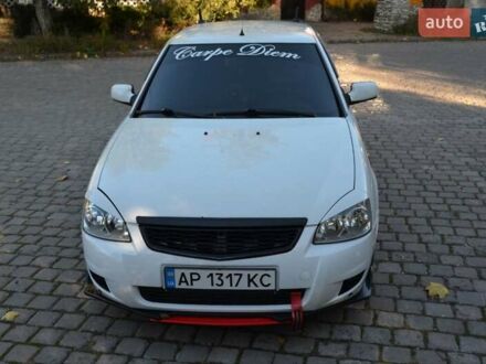 ВАЗ 2172 Priora 2012 в Черновцах на Automoto.ua Белый ВАЗ 2172 Priora, объемом двигателя 1.6 л и пробегом 79 тыс. км за 4100 $, фото 1 на Automoto.ua