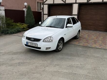 Білий ВАЗ 2172 Priora, об'ємом двигуна 1.6 л та пробігом 105 тис. км за 3000 $, фото 1 на Automoto.ua