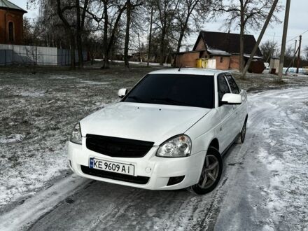 Белый ВАЗ 2172 Priora, объемом двигателя 1.6 л и пробегом 188 тыс. км за 3500 $, фото 1 на Automoto.ua