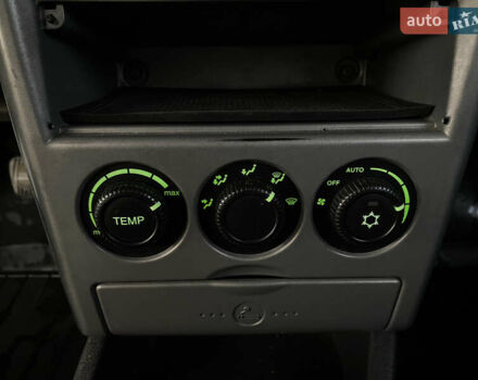 Черный ВАЗ 2172 Priora, объемом двигателя 1.6 л и пробегом 146 тыс. км за 1950 $, фото 15 на Automoto.ua