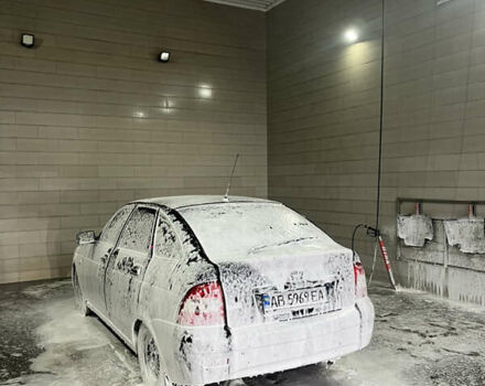 Черный ВАЗ 2172 Priora, объемом двигателя 1.6 л и пробегом 355 тыс. км за 1700 $, фото 4 на Automoto.ua