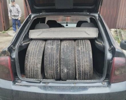 Черный ВАЗ 2172 Priora, объемом двигателя 1.6 л и пробегом 180 тыс. км за 2300 $, фото 9 на Automoto.ua