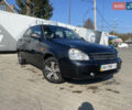 Черный ВАЗ 2172 Priora, объемом двигателя 1.6 л и пробегом 130 тыс. км за 2000 $, фото 1 на Automoto.ua