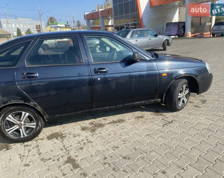 Черный ВАЗ 2172 Priora, объемом двигателя 1.6 л и пробегом 130 тыс. км за 2000 $, фото 3 на Automoto.ua