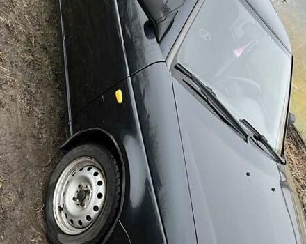 Черный ВАЗ 2172 Priora, объемом двигателя 1.6 л и пробегом 173 тыс. км за 2200 $, фото 2 на Automoto.ua