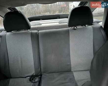 Черный ВАЗ 2172 Priora, объемом двигателя 1.6 л и пробегом 173 тыс. км за 2200 $, фото 7 на Automoto.ua