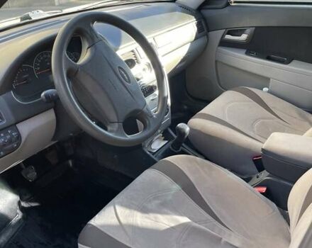 Черный ВАЗ 2172 Priora, объемом двигателя 1.6 л и пробегом 170 тыс. км за 2500 $, фото 4 на Automoto.ua