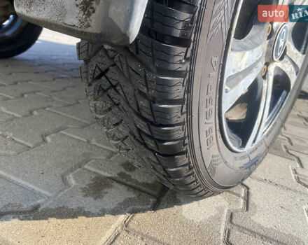 Черный ВАЗ 2172 Priora, объемом двигателя 1.6 л и пробегом 130 тыс. км за 2000 $, фото 46 на Automoto.ua