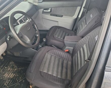 Черный ВАЗ 2172 Priora, объемом двигателя 1.6 л и пробегом 81 тыс. км за 3000 $, фото 5 на Automoto.ua