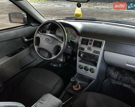 Черный ВАЗ 2172 Priora, объемом двигателя 1.6 л и пробегом 146 тыс. км за 1950 $, фото 12 на Automoto.ua