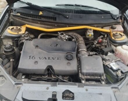 Черный ВАЗ 2172 Priora, объемом двигателя 1.6 л и пробегом 180 тыс. км за 2300 $, фото 5 на Automoto.ua