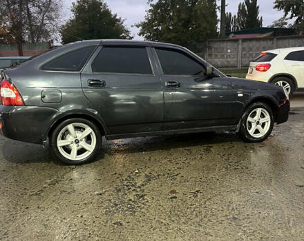 Чорний ВАЗ 2172 Priora, об'ємом двигуна 1.6 л та пробігом 245 тис. км за 2950 $, фото 1 на Automoto.ua