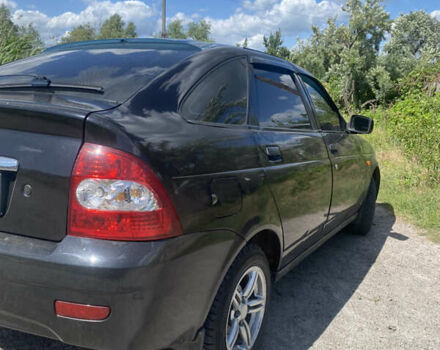 Черный ВАЗ 2172 Priora, объемом двигателя 1.6 л и пробегом 180 тыс. км за 2700 $, фото 2 на Automoto.ua
