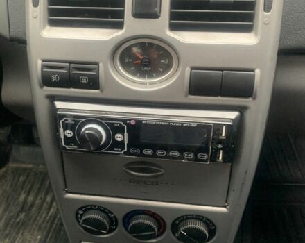 Чорний ВАЗ 2172 Priora, об'ємом двигуна 1.6 л та пробігом 100 тис. км за 2000 $, фото 6 на Automoto.ua