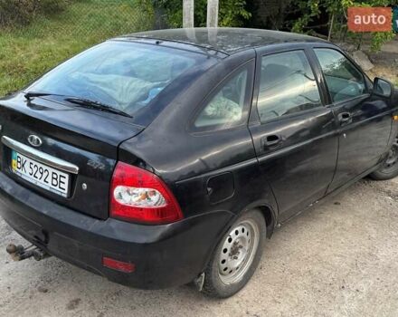 Черный ВАЗ 2172 Priora, объемом двигателя 1.6 л и пробегом 150 тыс. км за 3500 $, фото 2 на Automoto.ua