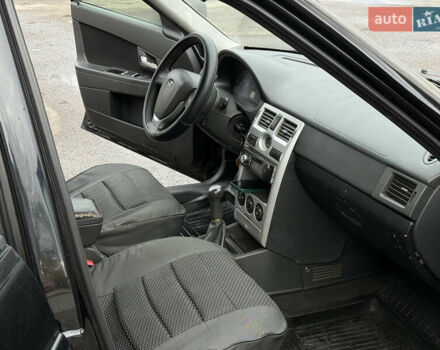 Черный ВАЗ 2172 Priora, объемом двигателя 1.6 л и пробегом 200 тыс. км за 3000 $, фото 21 на Automoto.ua