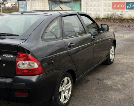 Черный ВАЗ 2172 Priora, объемом двигателя 1.6 л и пробегом 200 тыс. км за 3000 $, фото 12 на Automoto.ua