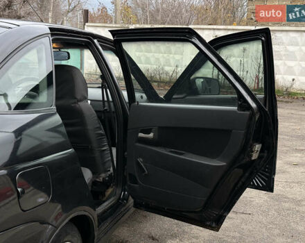 Черный ВАЗ 2172 Priora, объемом двигателя 1.6 л и пробегом 200 тыс. км за 3000 $, фото 4 на Automoto.ua
