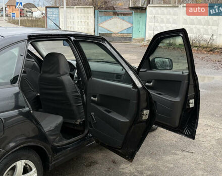 Черный ВАЗ 2172 Priora, объемом двигателя 1.6 л и пробегом 200 тыс. км за 3000 $, фото 13 на Automoto.ua