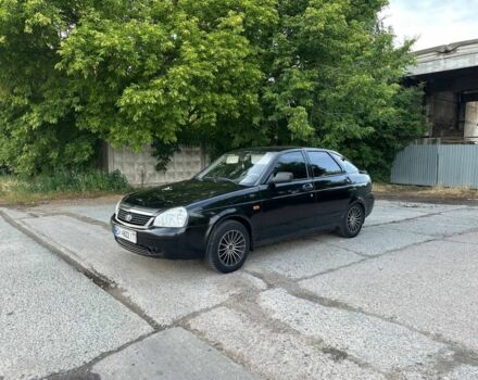 Чорний ВАЗ 2172 Priora, об'ємом двигуна 1.6 л та пробігом 215 тис. км за 2000 $, фото 1 на Automoto.ua