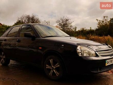 ВАЗ 2172 Priora 2008 в Черновцах на Automoto.ua Черный ВАЗ 2172 Priora, объемом двигателя 1.6 л и пробегом 132 тыс. км за 1300 $, фото 1 на Automoto.ua