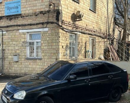 Черный ВАЗ 2172 Priora, объемом двигателя 1.6 л и пробегом 325 тыс. км за 1950 $, фото 1 на Automoto.ua