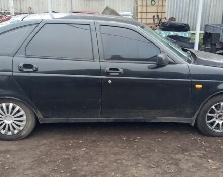 Черный ВАЗ 2172 Priora, объемом двигателя 1.6 л и пробегом 220 тыс. км за 1200 $, фото 1 на Automoto.ua