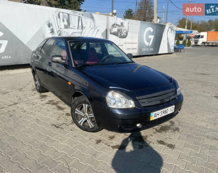 Черный ВАЗ 2172 Priora, объемом двигателя 1.6 л и пробегом 130 тыс. км за 2000 $, фото 1 на Automoto.ua
