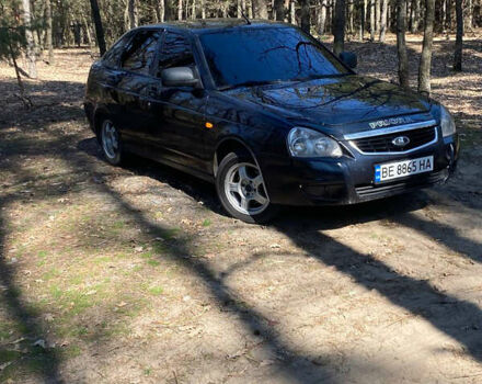Черный ВАЗ 2172 Priora, объемом двигателя 1.6 л и пробегом 180 тыс. км за 2900 $, фото 1 на Automoto.ua