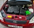 Красный ВАЗ 2172 Priora, объемом двигателя 1.6 л и пробегом 173 тыс. км за 1999 $, фото 7 на Automoto.ua