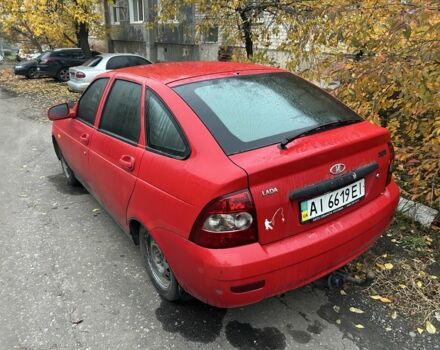 Красный ВАЗ 2172 Priora, объемом двигателя 1.6 л и пробегом 250 тыс. км за 1668 $, фото 2 на Automoto.ua