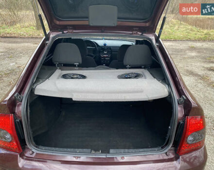 Красный ВАЗ 2172 Priora, объемом двигателя 1.6 л и пробегом 210 тыс. км за 2150 $, фото 15 на Automoto.ua