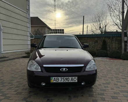 Красный ВАЗ 2172 Priora, объемом двигателя 0 л и пробегом 203 тыс. км за 2150 $, фото 1 на Automoto.ua