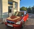 Красный ВАЗ 2172 Priora, объемом двигателя 1.6 л и пробегом 149 тыс. км за 3000 $, фото 2 на Automoto.ua